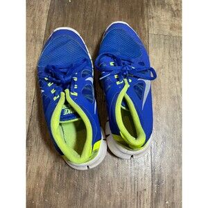Nike Shoes Boys Size 6 Y Year Blue